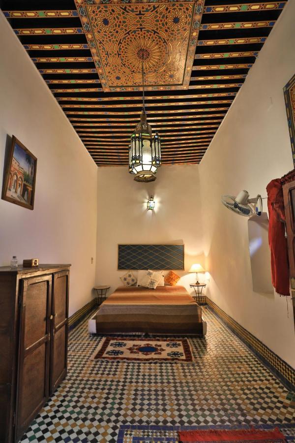 Dar Fez Arabic Hotel Exterior photo