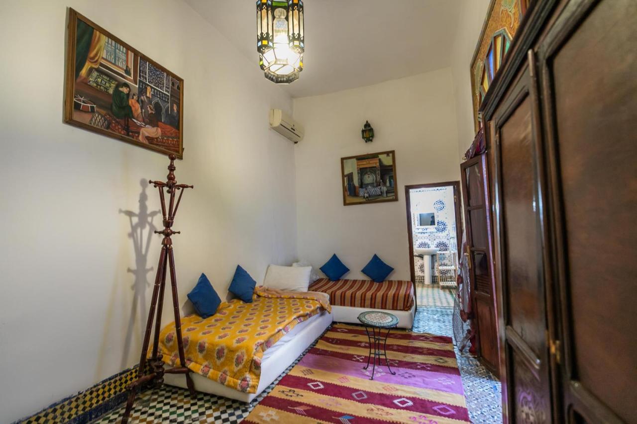Dar Fez Arabic Hotel Exterior photo
