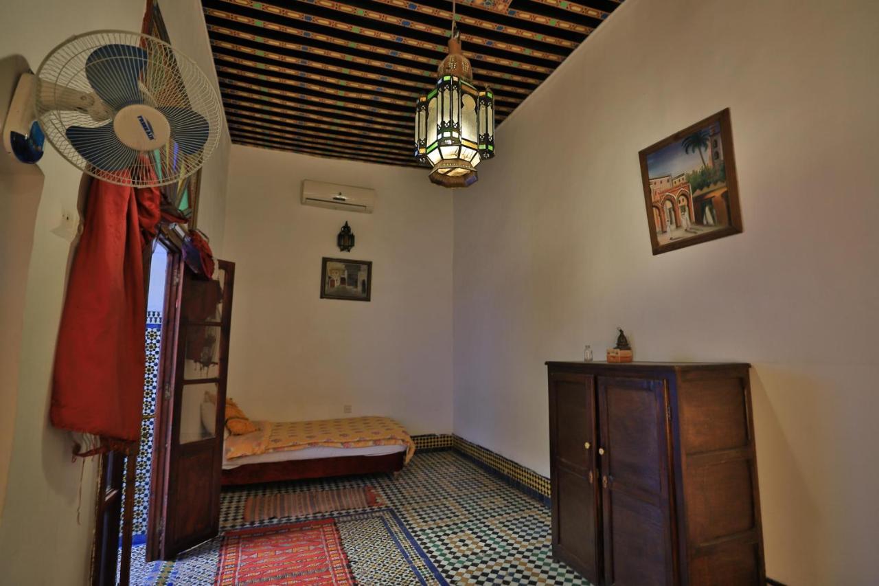 Dar Fez Arabic Hotel Exterior photo